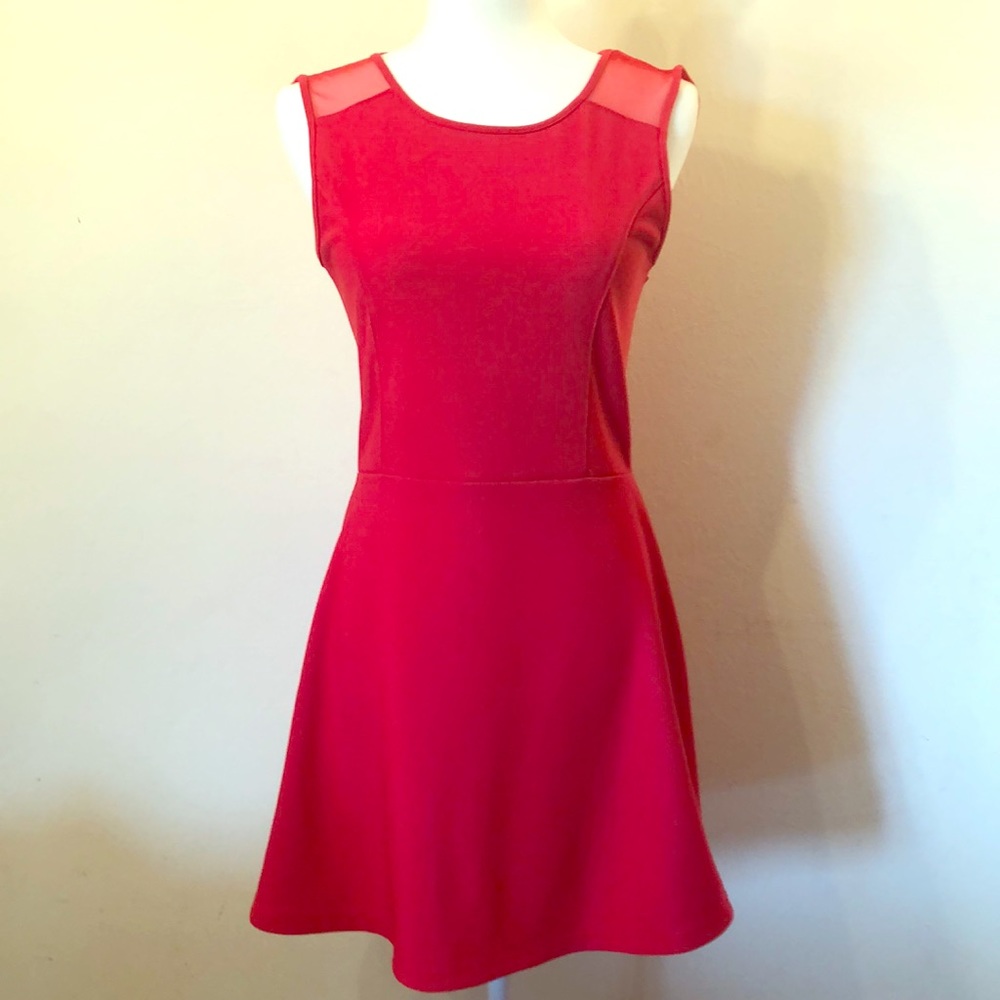 Women’s Color Story Red Solid Casual Dress Large
